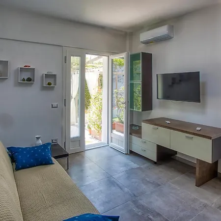 Prázdninový dům Garden House Pianillo